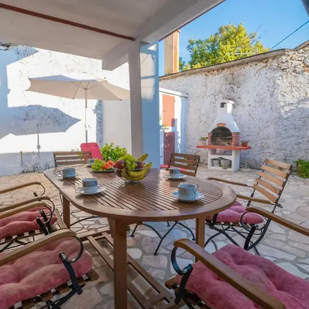 Three Bedroom Σπίτι διακοπών