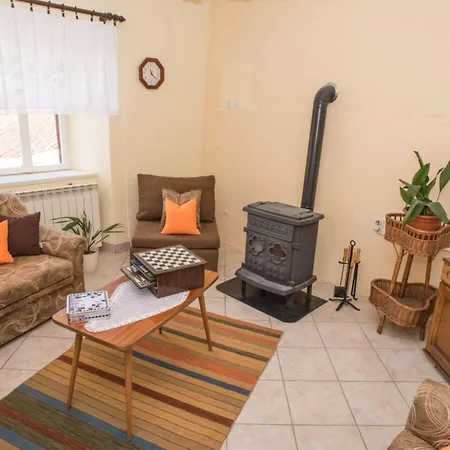 Three Bedroom Tribalj (Primorsko-Goranska)
